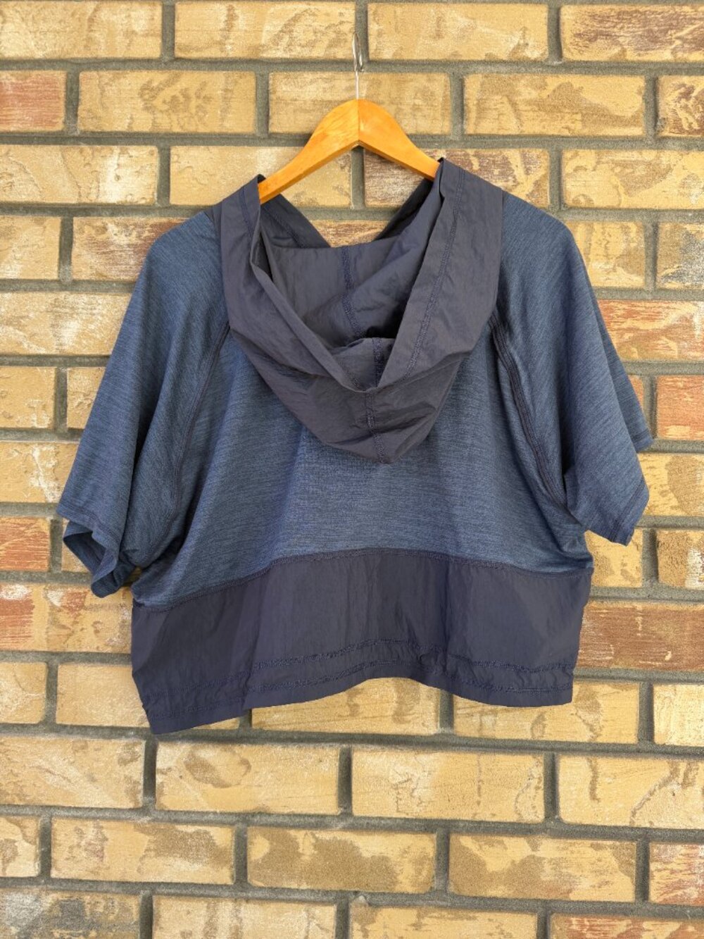 FP Movement Free People On The Move Cropped Hoodie Midnight Navy L - Picture 9 of 13